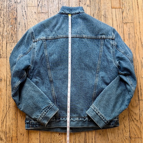 Levi's Ex-Boyfriend Sherpa Trucker Denim Jacket in Addicted To Love, size small - Picture 8 of 11